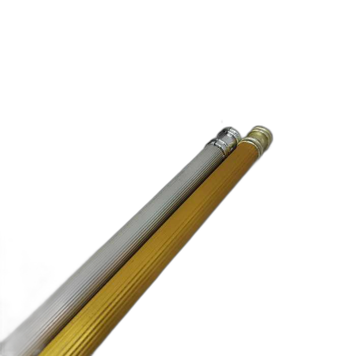 پشت دری الومینیوم